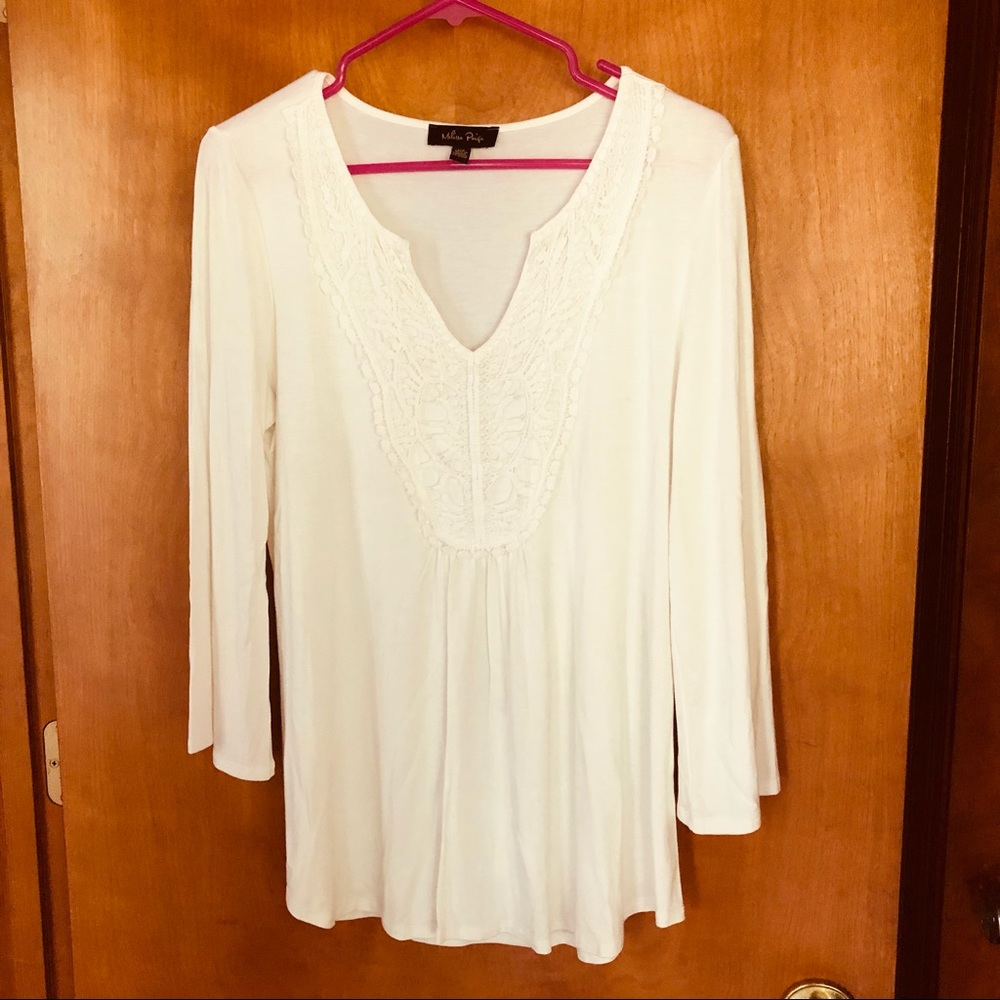Cream colored crochet front jersey